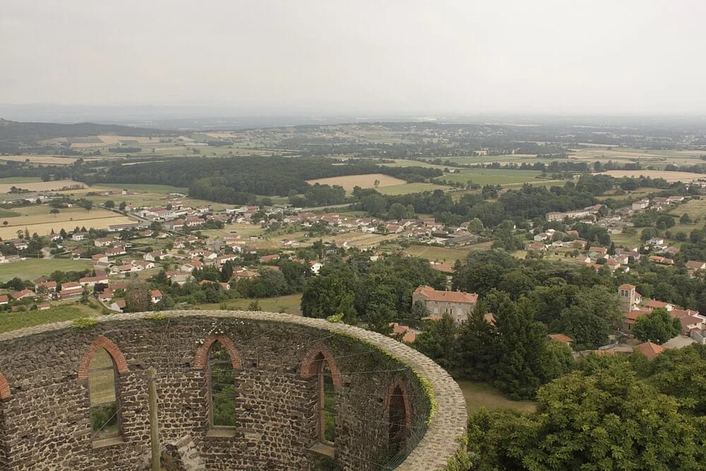 Panneaux solaires à Marcilly-le-Châtel