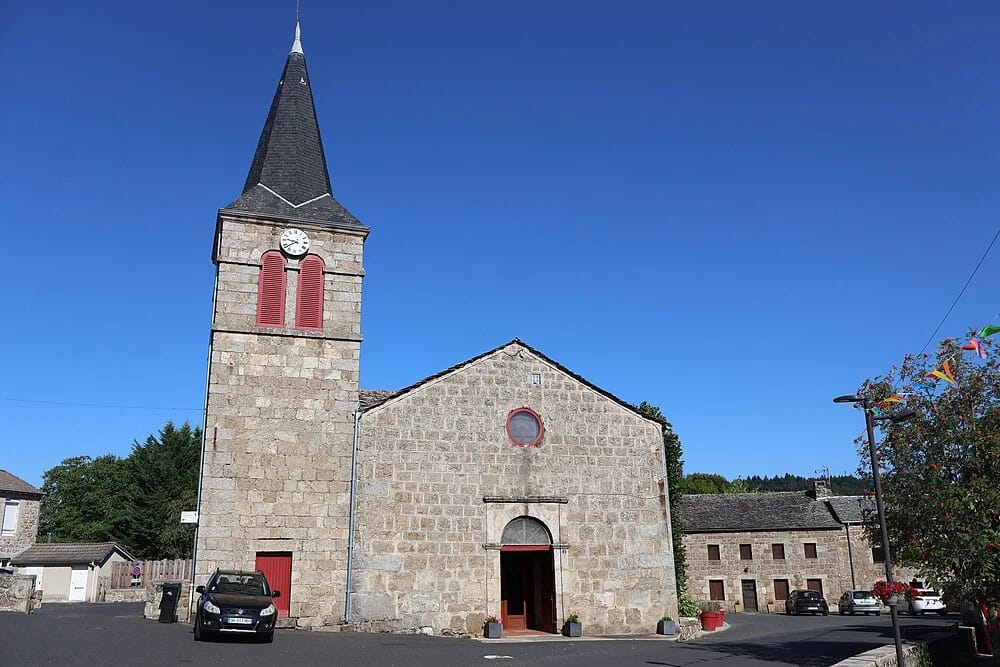 Panneaux solaires à Chenereilles