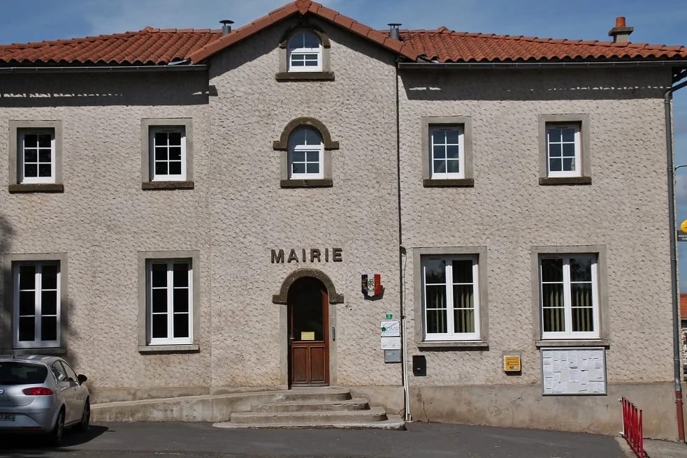 Panneaux solaires à Séneujols