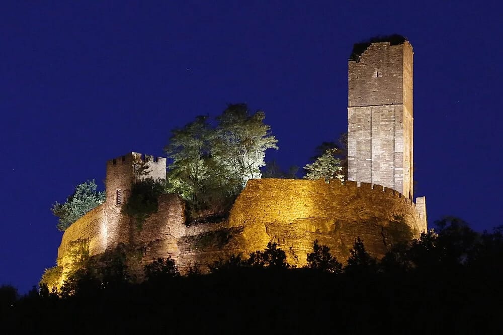 Panneaux solaires à Saint-Laurent-les-Tours