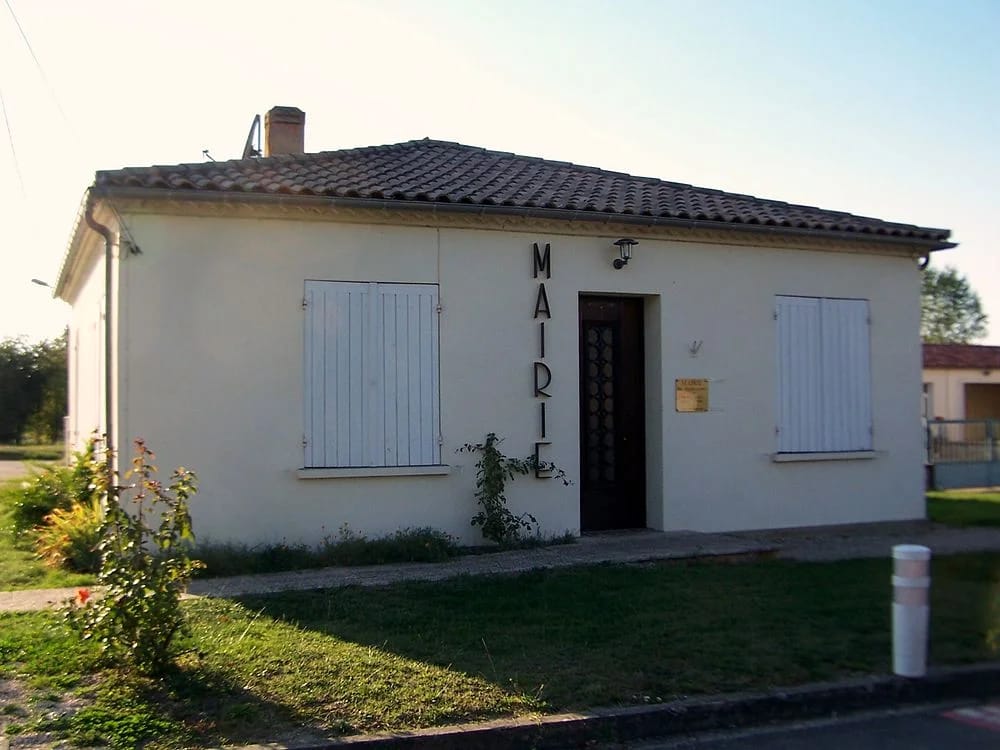 Panneaux solaires à Grézet-Cavagnan