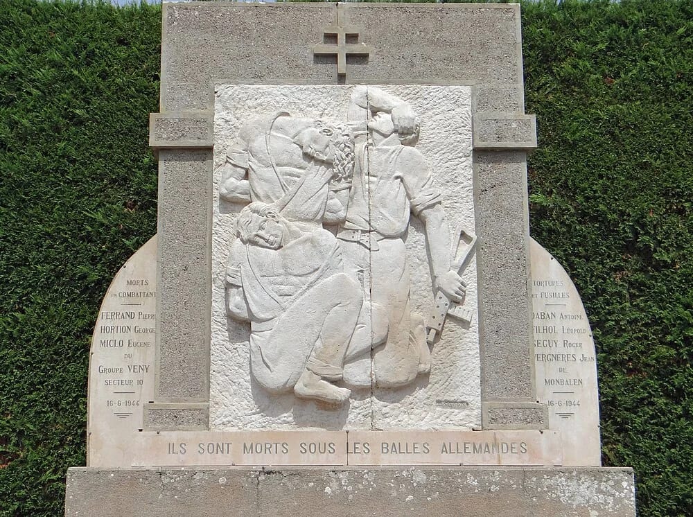 Panneaux solaires à Monbalen