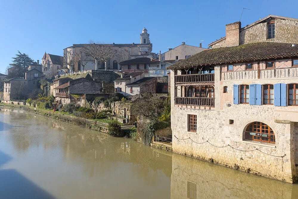 Panneaux solaires à Nérac