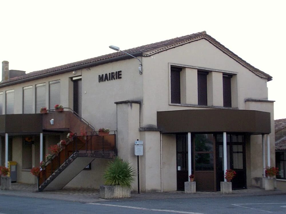 Panneaux solaires à Puymiclan