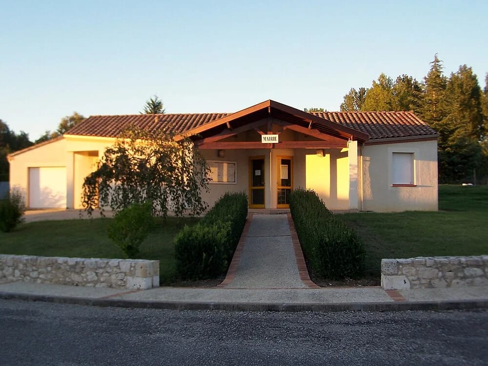 Panneaux solaires à Puysserampion