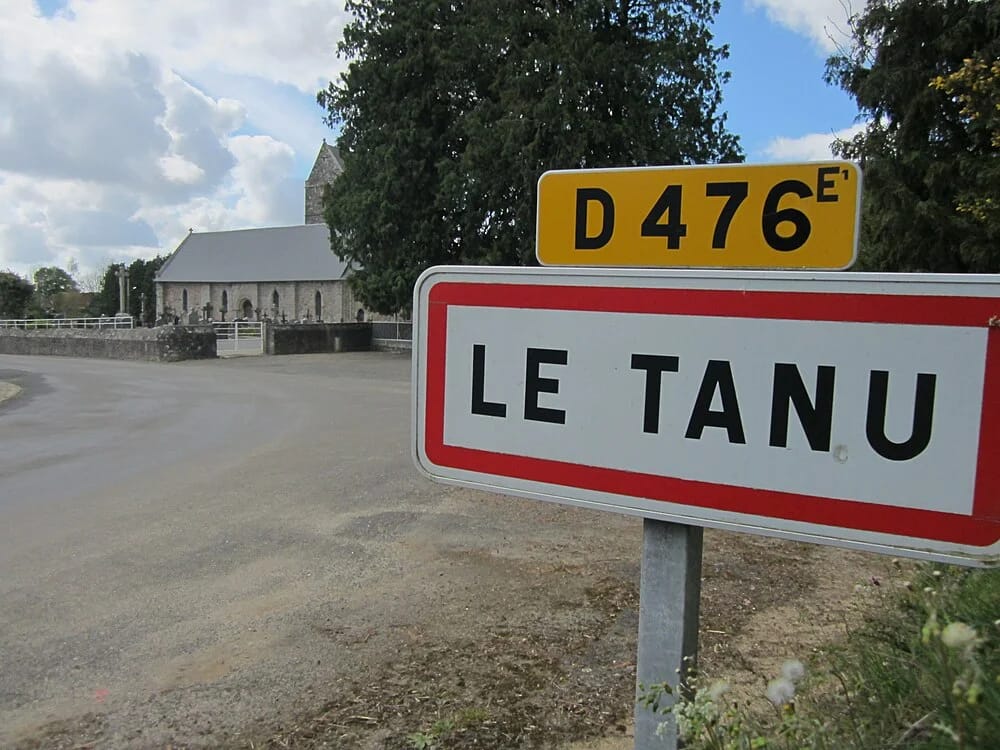 Panneaux solaires au Tanu