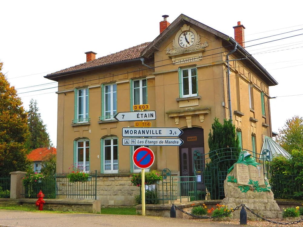 Panneaux solaires à Abaucourt-Hautecourt