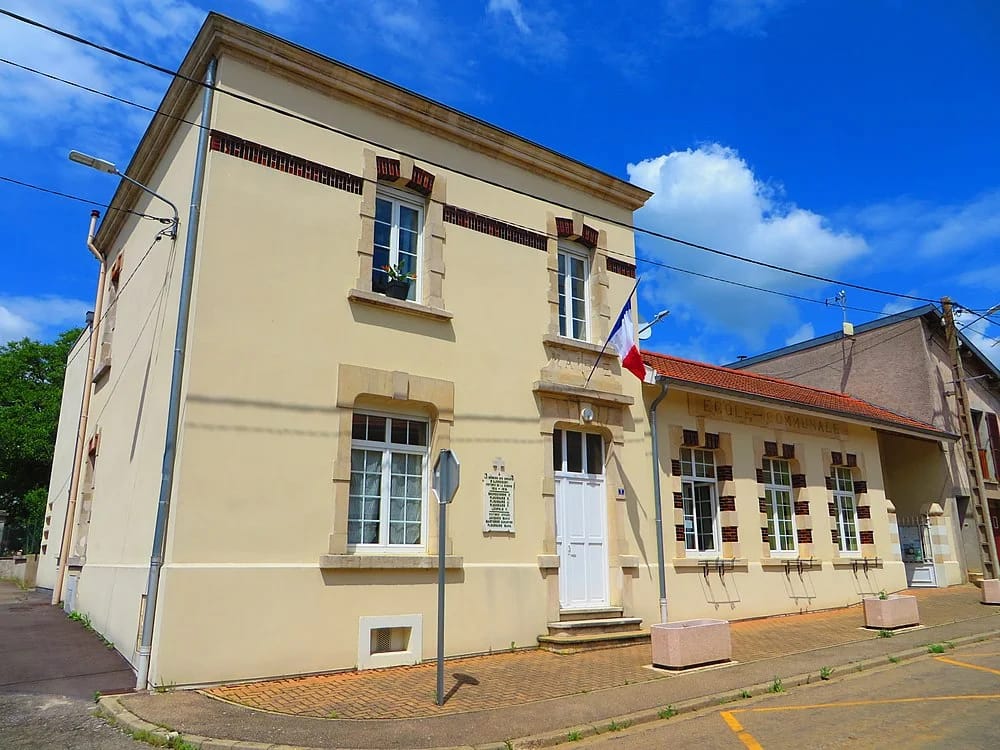 Panneaux solaires à Ajoncourt