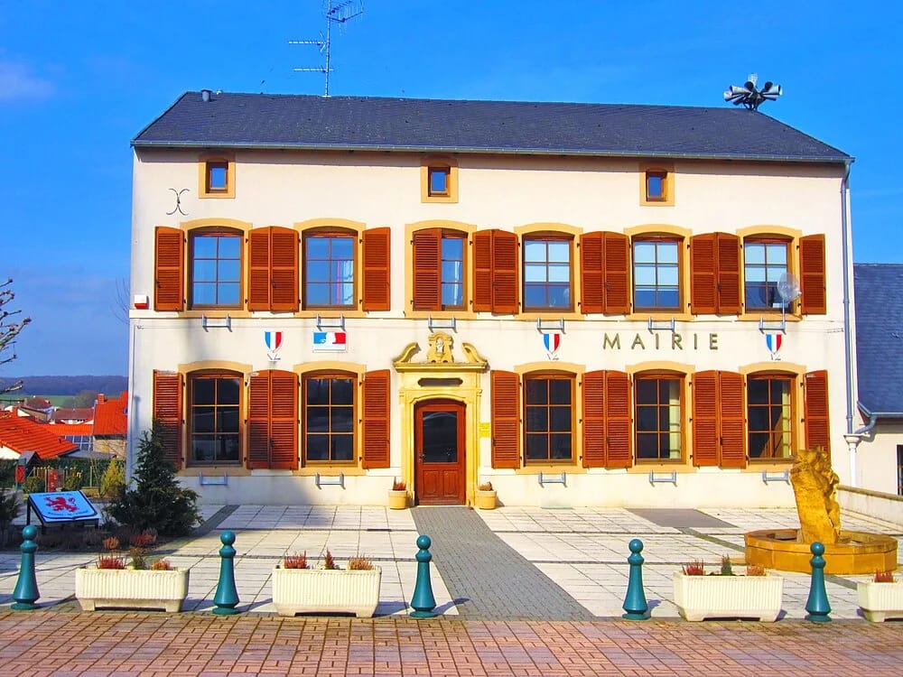 Panneaux solaires à Roussy-le-Village