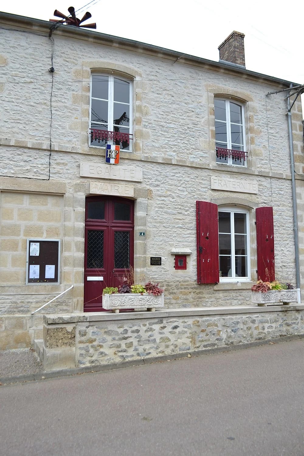 Panneaux solaires à Crux-la-Ville