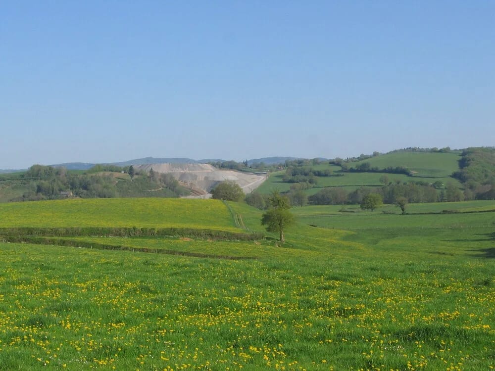 Panneaux solaires à Fléty