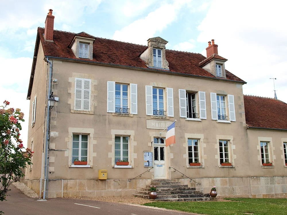 Panneaux solaires à Menou