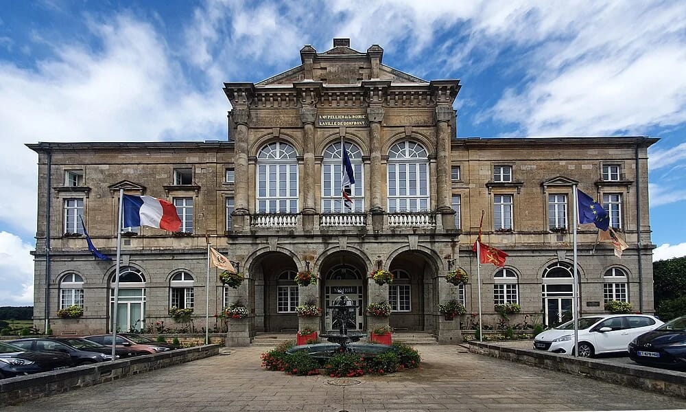 Panneaux solaires à Domfront en Poiraie