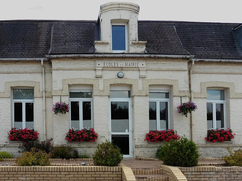 Panneaux solaires à Acquin-Westbécourt