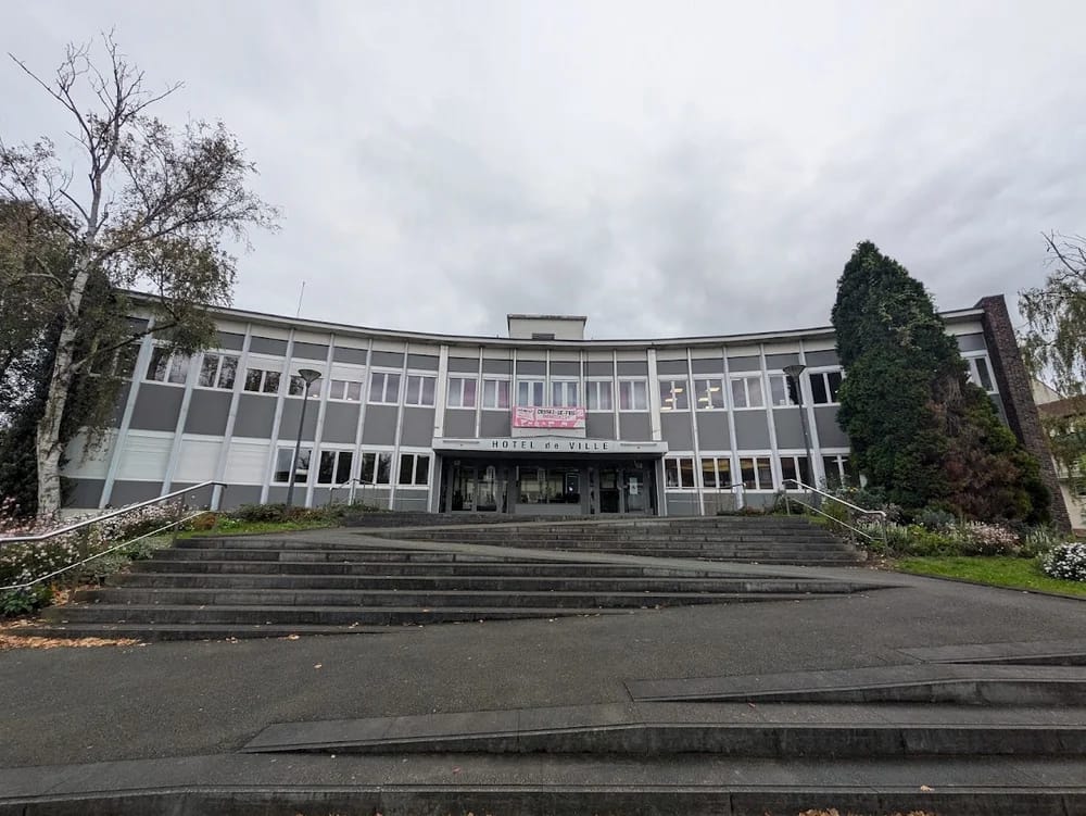 Panneaux solaires à Avion