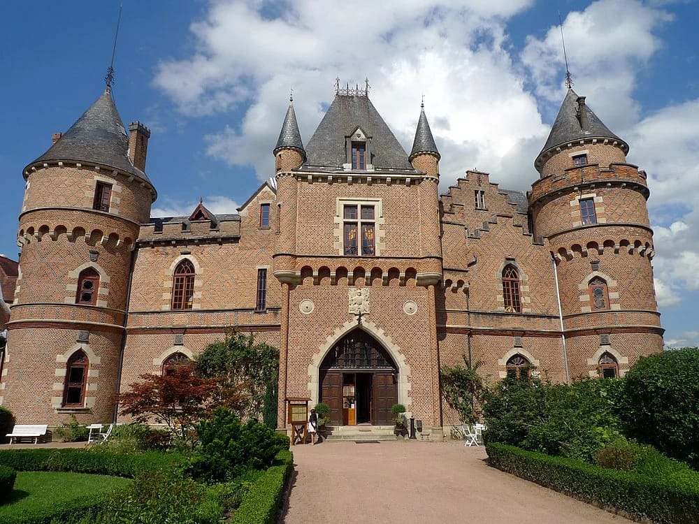 Panneaux solaires à Saint-Priest-Bramefant
