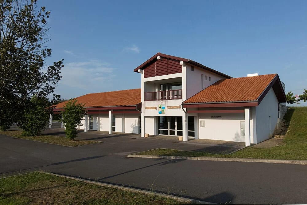 Panneaux solaires à Amendeuix-Oneix