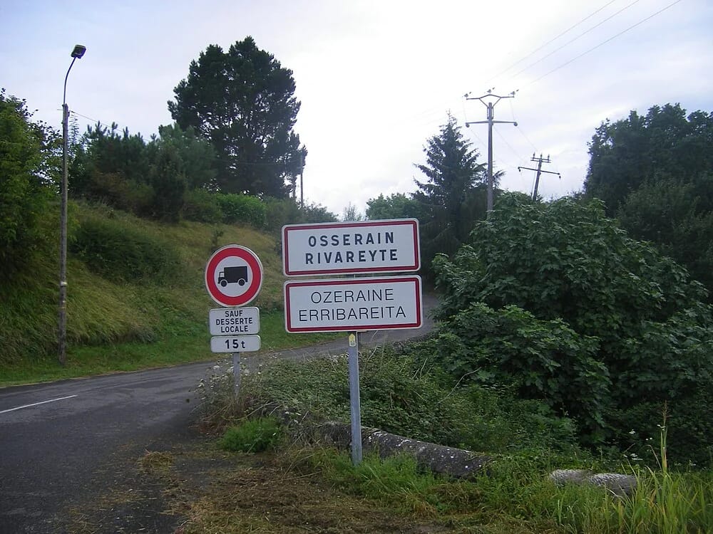 Panneaux solaires à Osserain-Rivareyte