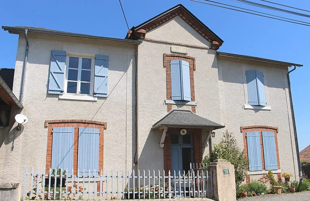 Panneaux solaires à Hourc