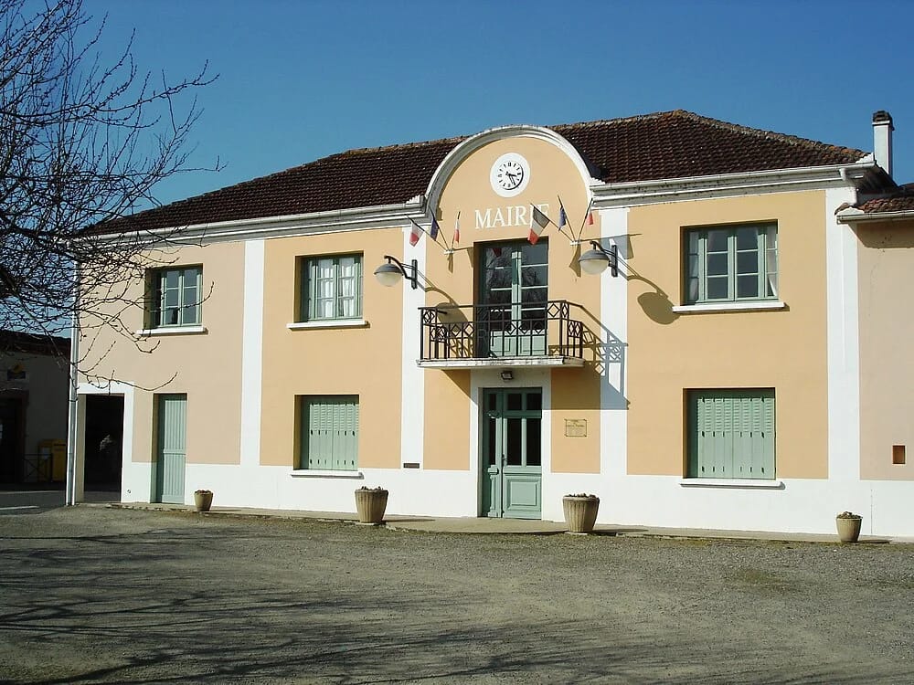 Panneaux solaires à Labatut-Rivière