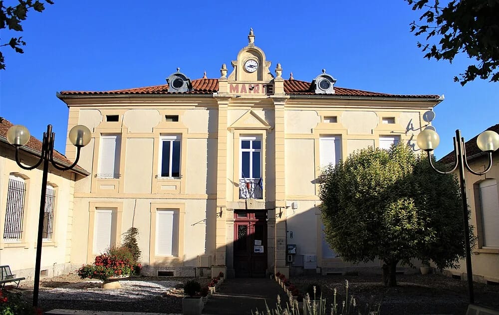Panneaux solaires à Loures-Barousse