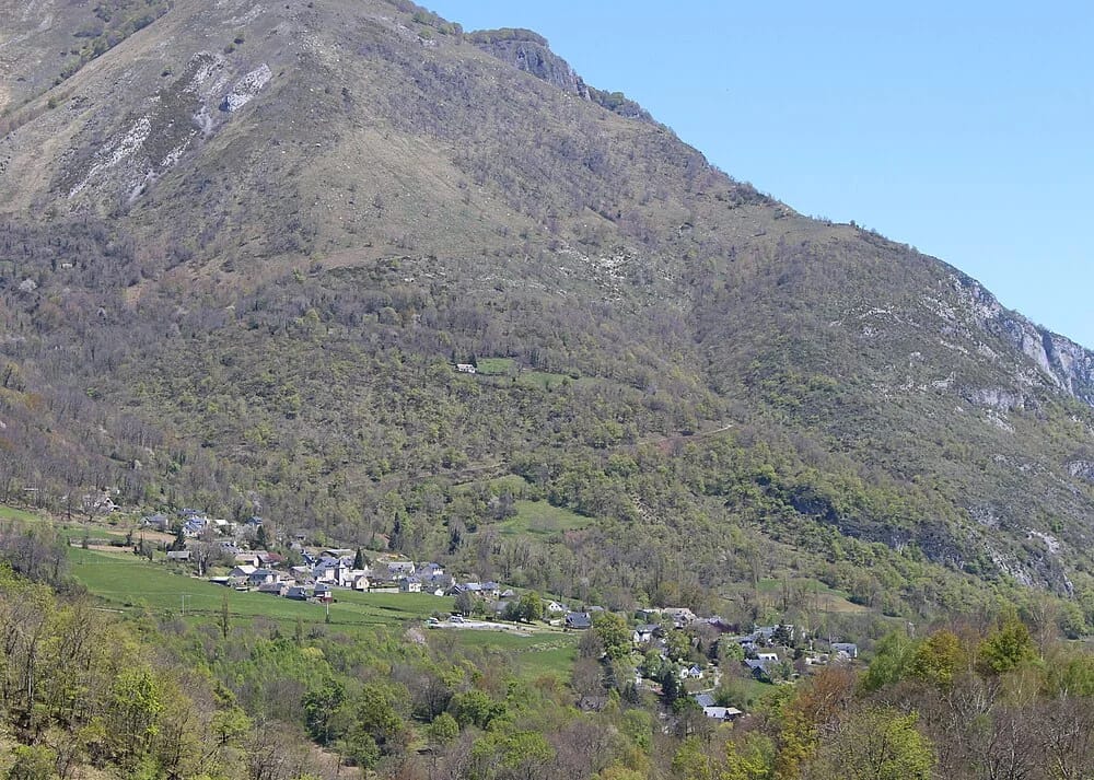 Panneaux solaires à Ouzous