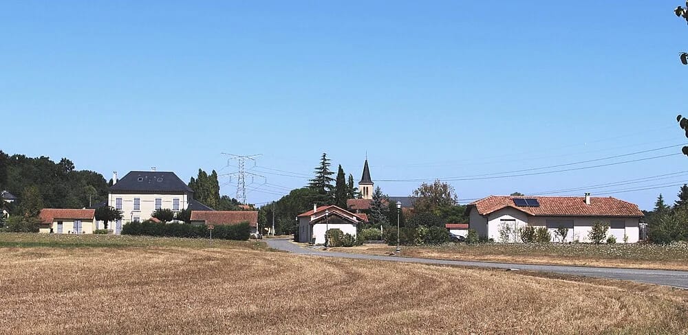 Panneaux solaires à Tournous-Devant