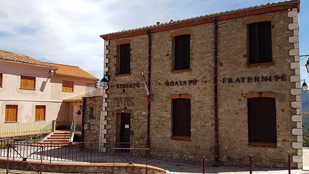 Panneaux solaires à Montbolo