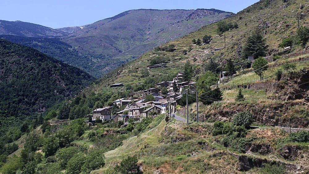 Panneaux solaires à Nohèdes