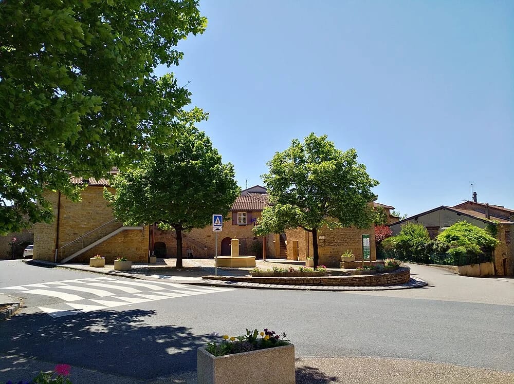 Panneaux solaires à Belmont-d'Azergues