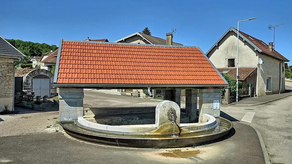 Panneaux solaires à Perrouse