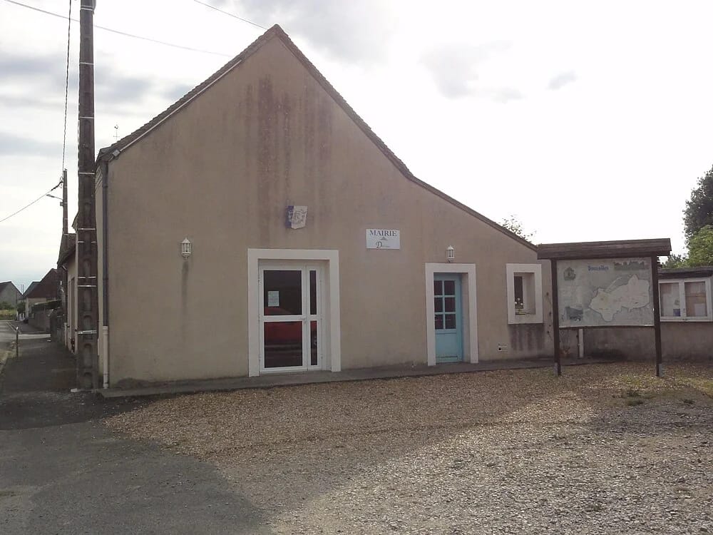 Panneaux solaires à Doucelles