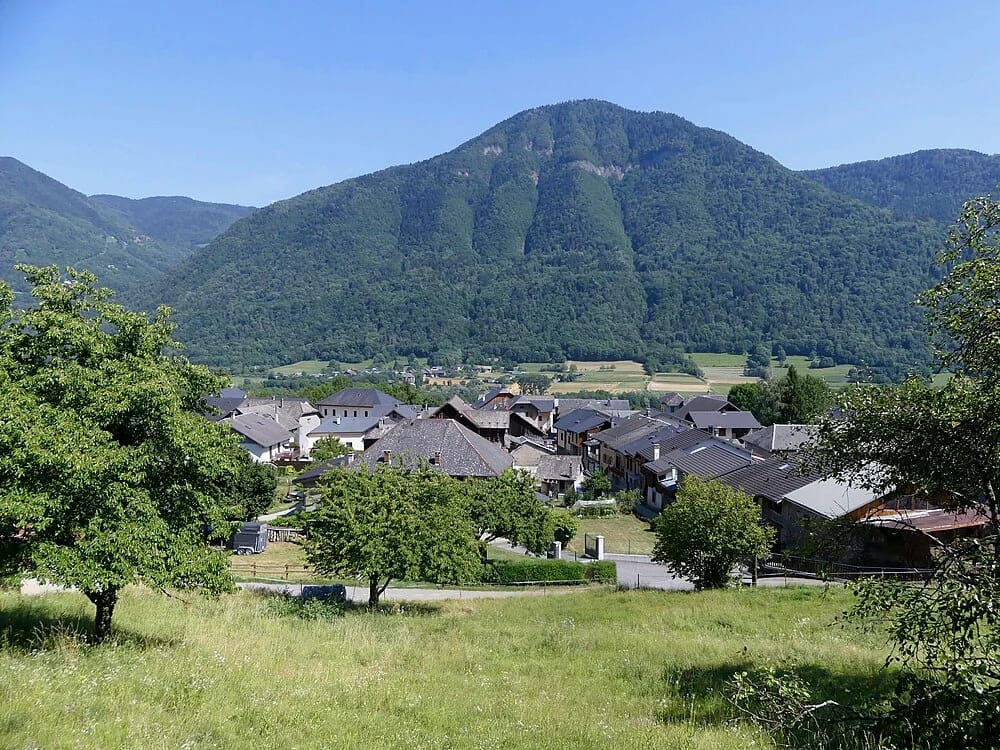 Panneaux solaires à Betton-Bettonet