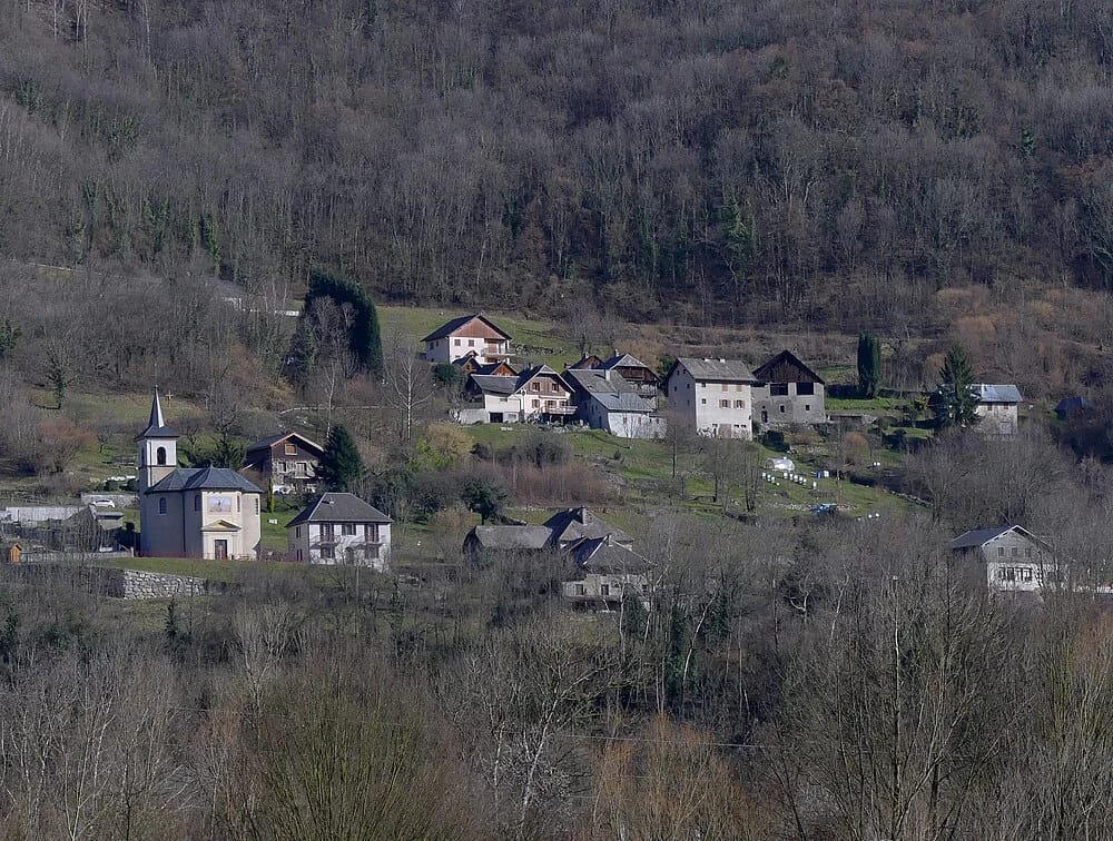 Panneaux solaires aux Chavannes-en-Maurienne