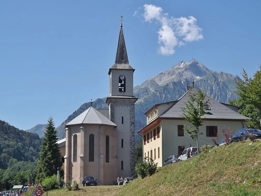 Panneaux solaires à Saint-Colomban-des-Villards
