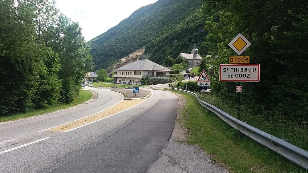 Panneaux solaires à Saint-Thibaud-de-Couz