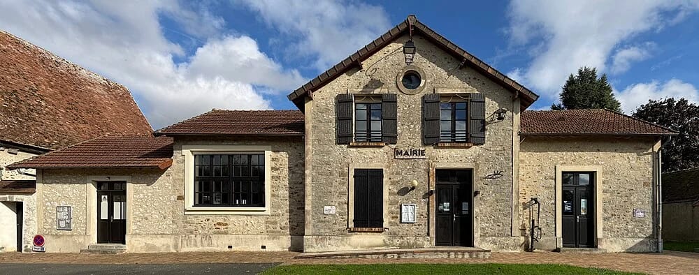 Panneaux solaires à Clos-Fontaine