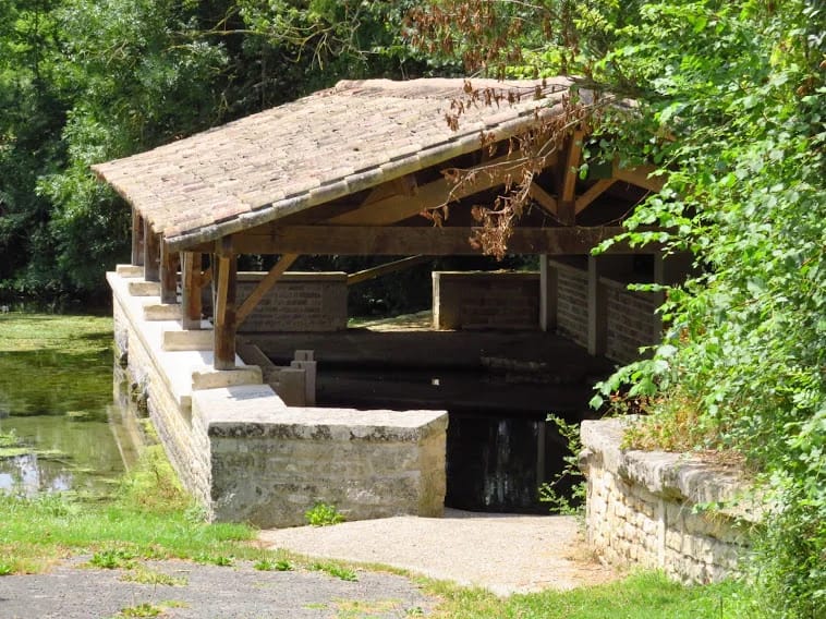 Panneaux solaires à Luché-sur-Brioux