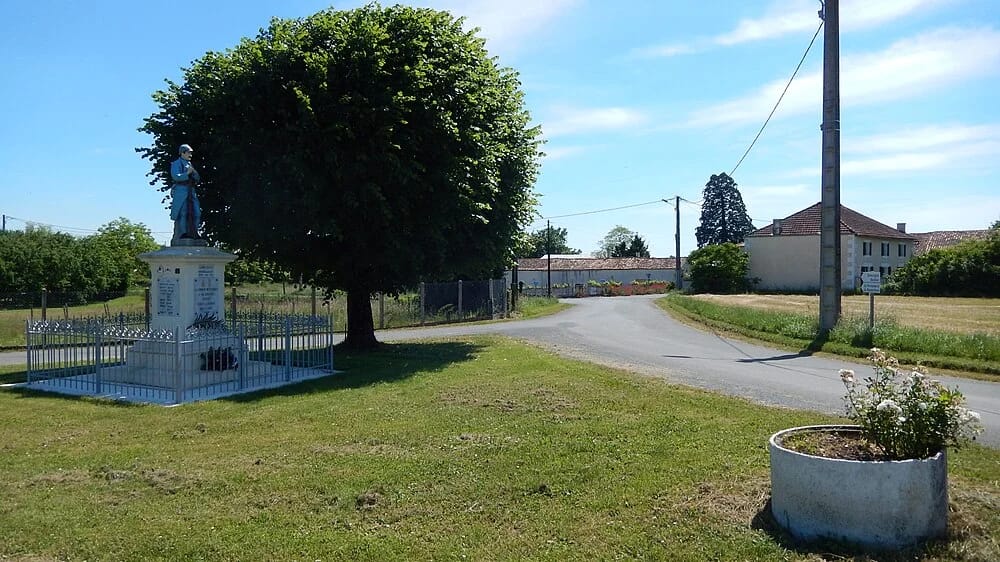 Panneaux solaires à Villemain