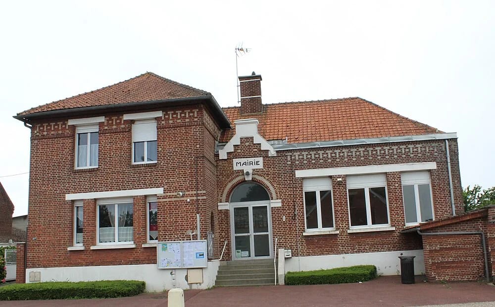 Panneaux solaires à Estrées-Deniécourt