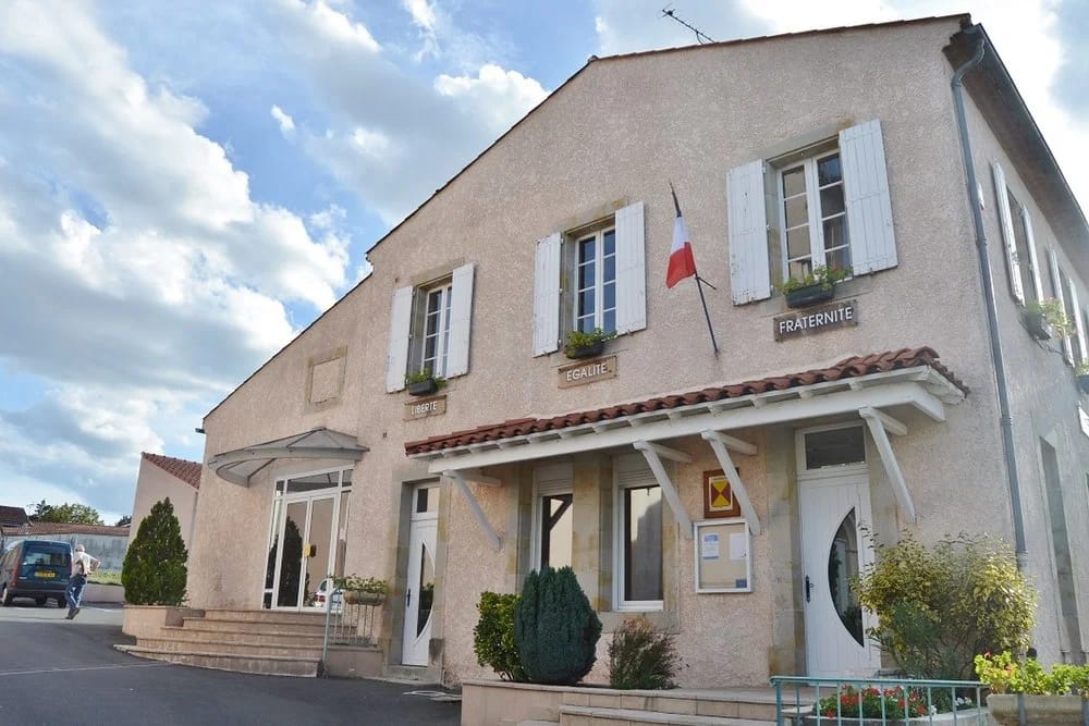 Panneaux solaires à Lagarrigue