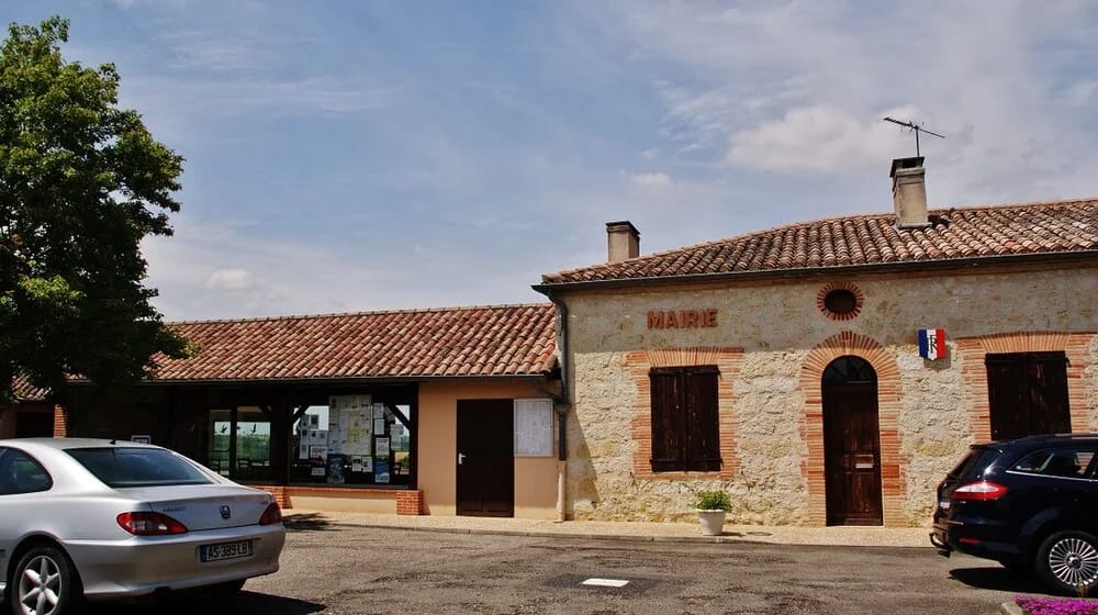 Panneaux solaires à Montaïn