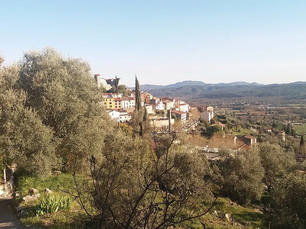 Panneaux solaires à Callian