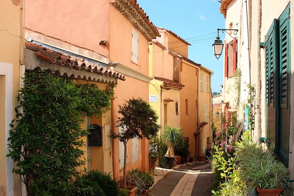 Panneaux solaires à Cogolin