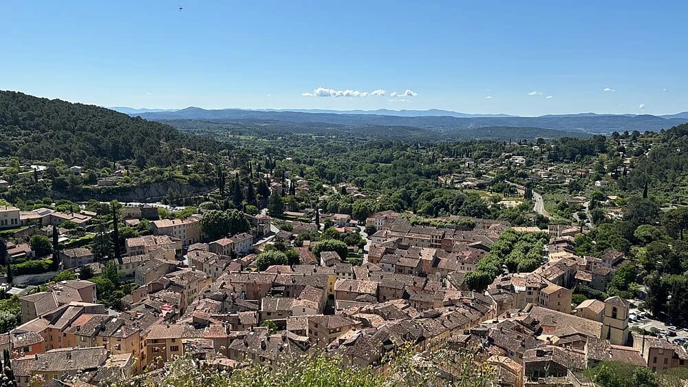 Panneaux solaires à Cotignac