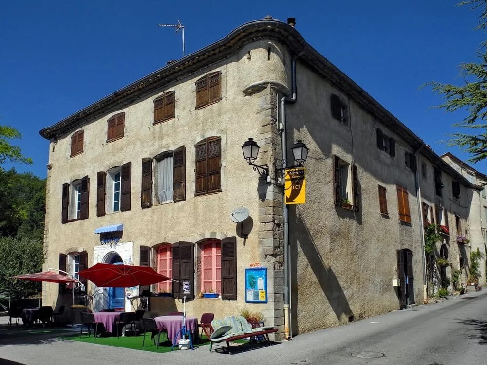 Panneaux solaires au Bourguet