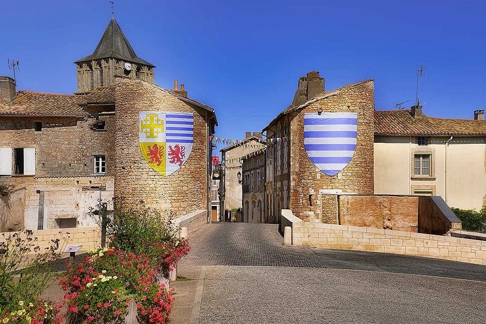 Panneaux solaires à Lusignan