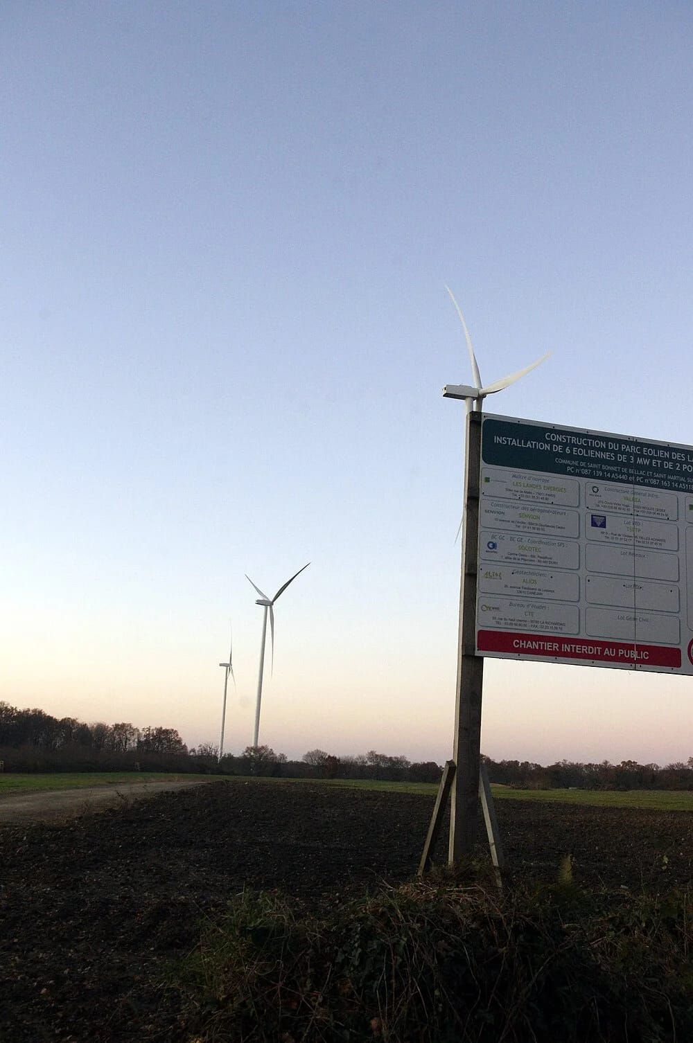 Panneaux solaires à Saint-Martial-sur-Isop
