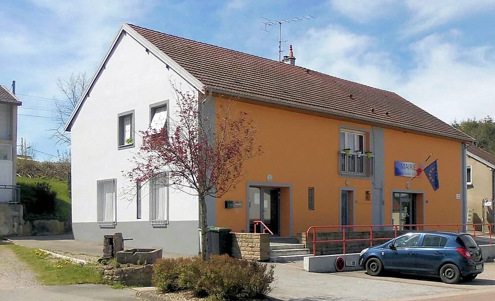 Panneaux solaires à Dinozé