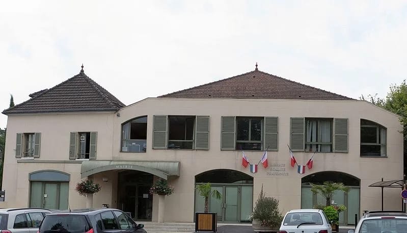 Panneaux solaires à Fleury-Mérogis